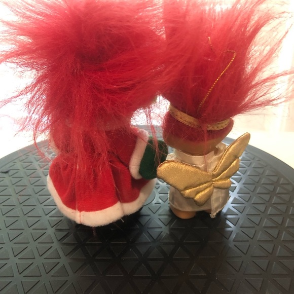 Vintage 1980s Set of Holiday Trolls Carroller and Angel by Russ - Picture 11 of 11